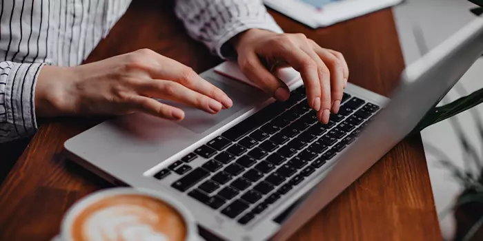 9 formas de fazer uma renda extra Revenda de software
9 formas de fazer uma renda extra