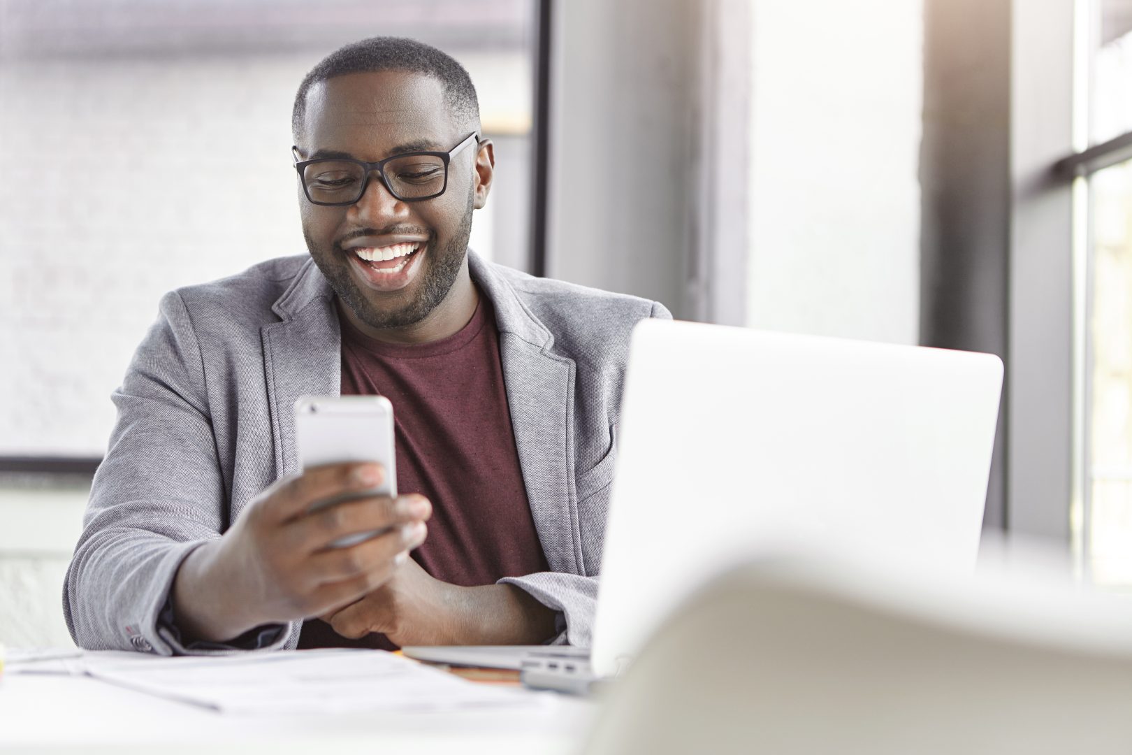 Produtos e Serviços de informática – Como anunciar na Black Friday? Prepare-se para anunciar na Black Friday 2021 e descubra como vender seus produtos e serviços de informática, agora mesmo.